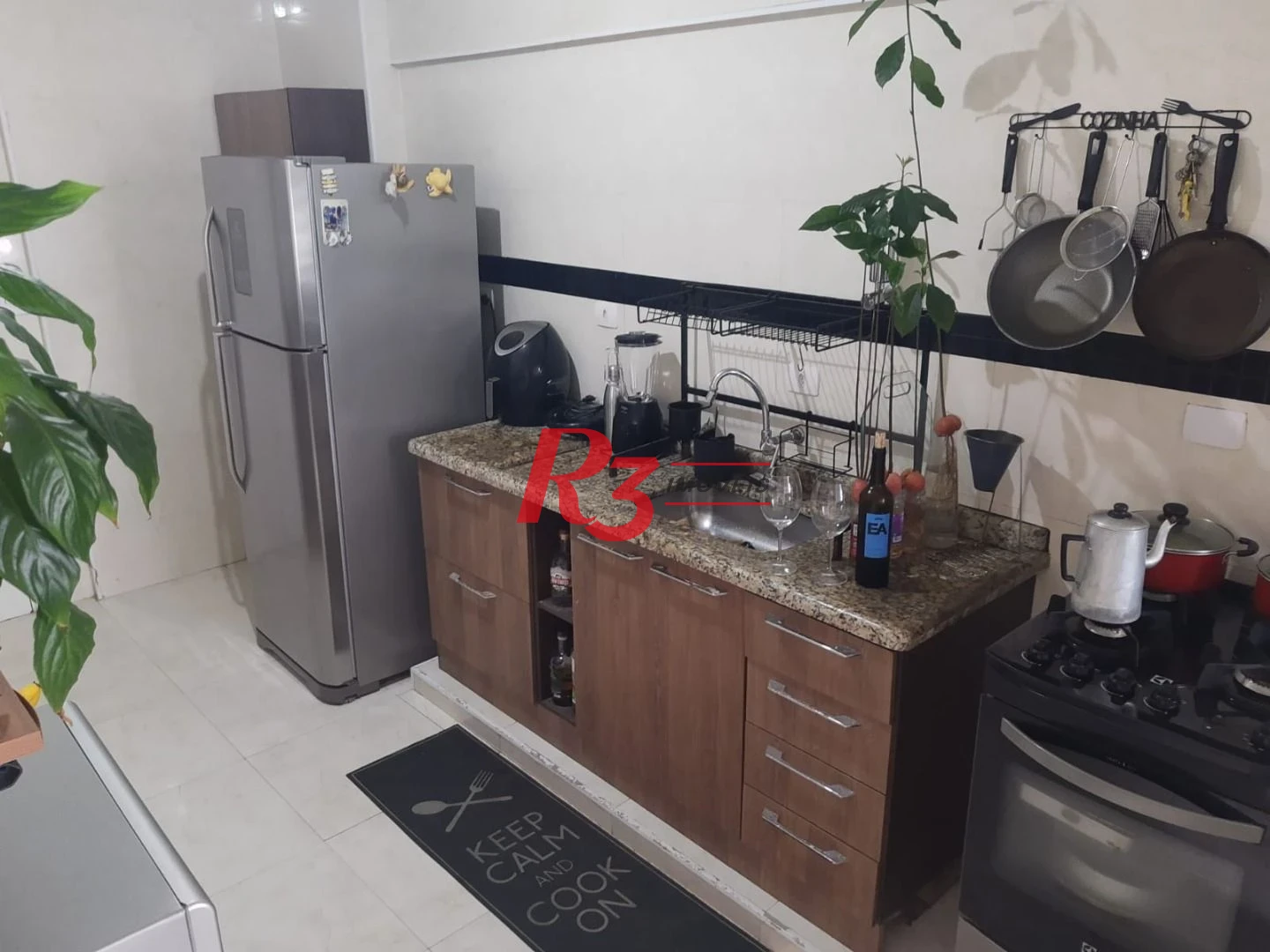 Apartamento com 1 dormitório à venda, 65 m² por R$ 390.000,00 - Centro - São Vicente/SP