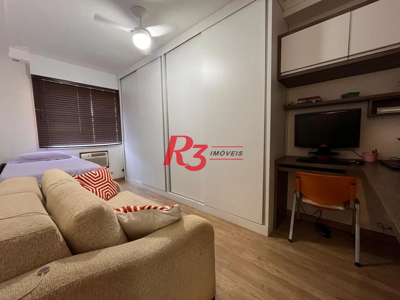 Apartamento com 2 dormitórios à venda, 88 m² por R$ 580.000,00 - Boqueirão - Santos/SP