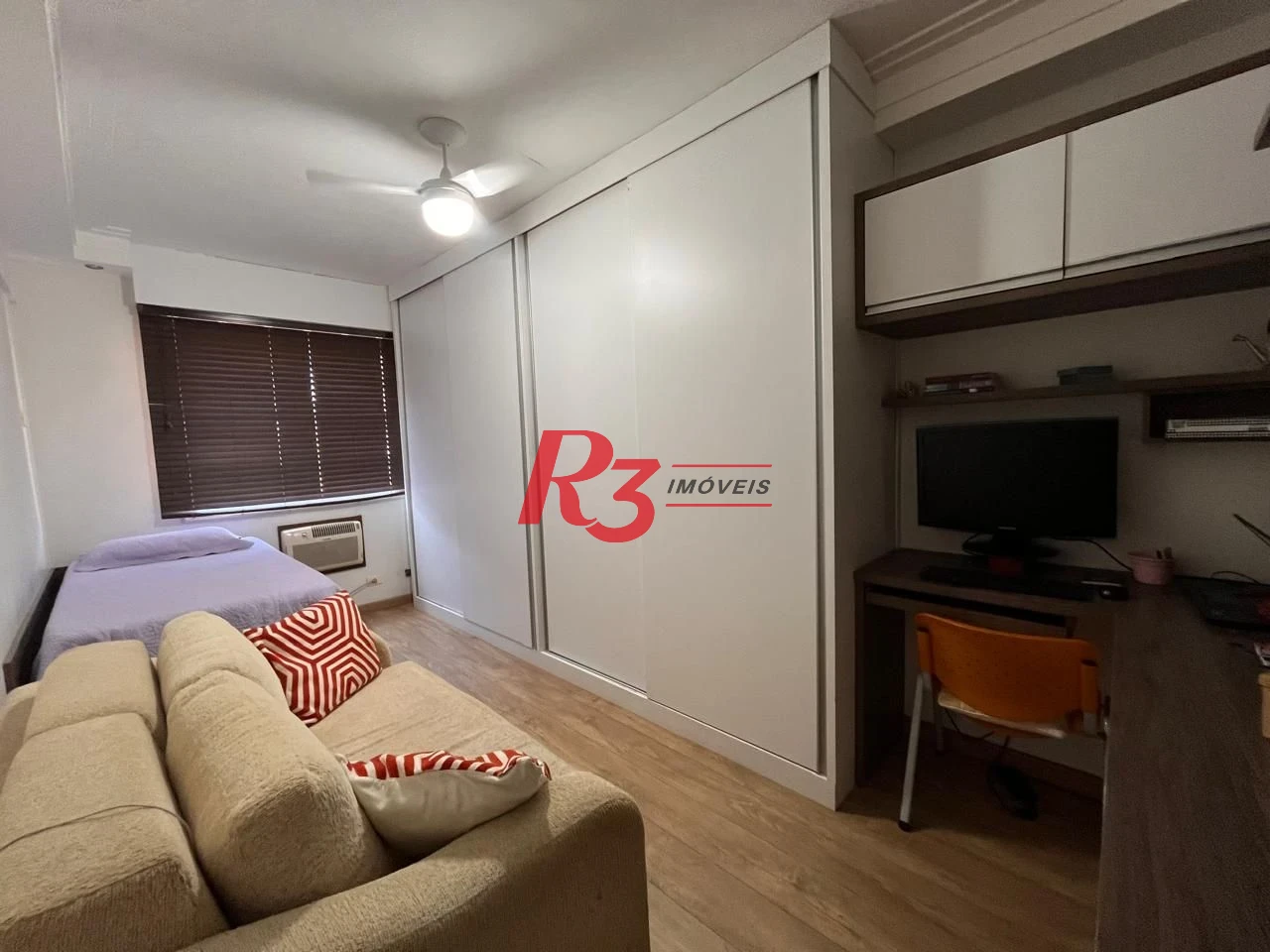 Apartamento com 2 dormitórios à venda, 88 m² por R$ 580.000,00 - Boqueirão - Santos/SP