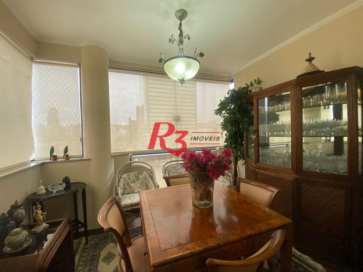 Apartamento com 3 dormitórios à venda, 136 m² por R$ 1.069.900,00 - Gonzaga - Santos/SP