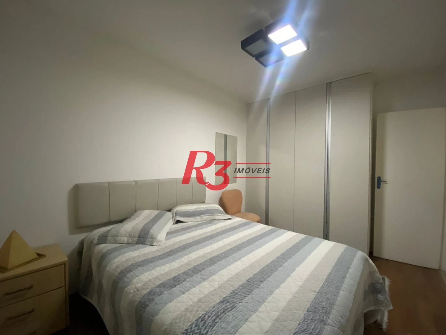 Apartamento com 3 dormitórios à venda, 136 m² por R$ 1.069.900,00 - Gonzaga - Santos/SP