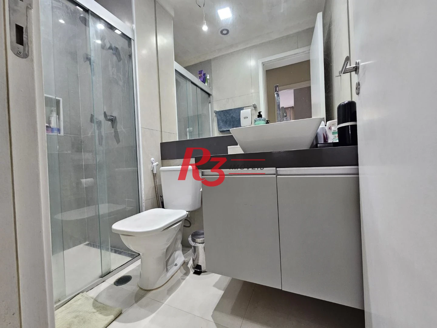 Apartamento com 3 dormitórios à venda, 84 m² por R$ 770.000,00 - Marapé - Santos/SP