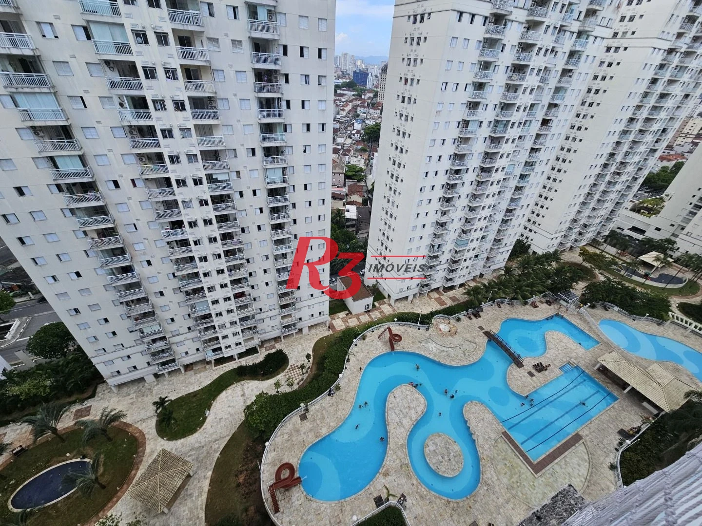 Apartamento com 3 dormitórios à venda, 84 m² por R$ 770.000,00 - Marapé - Santos/SP