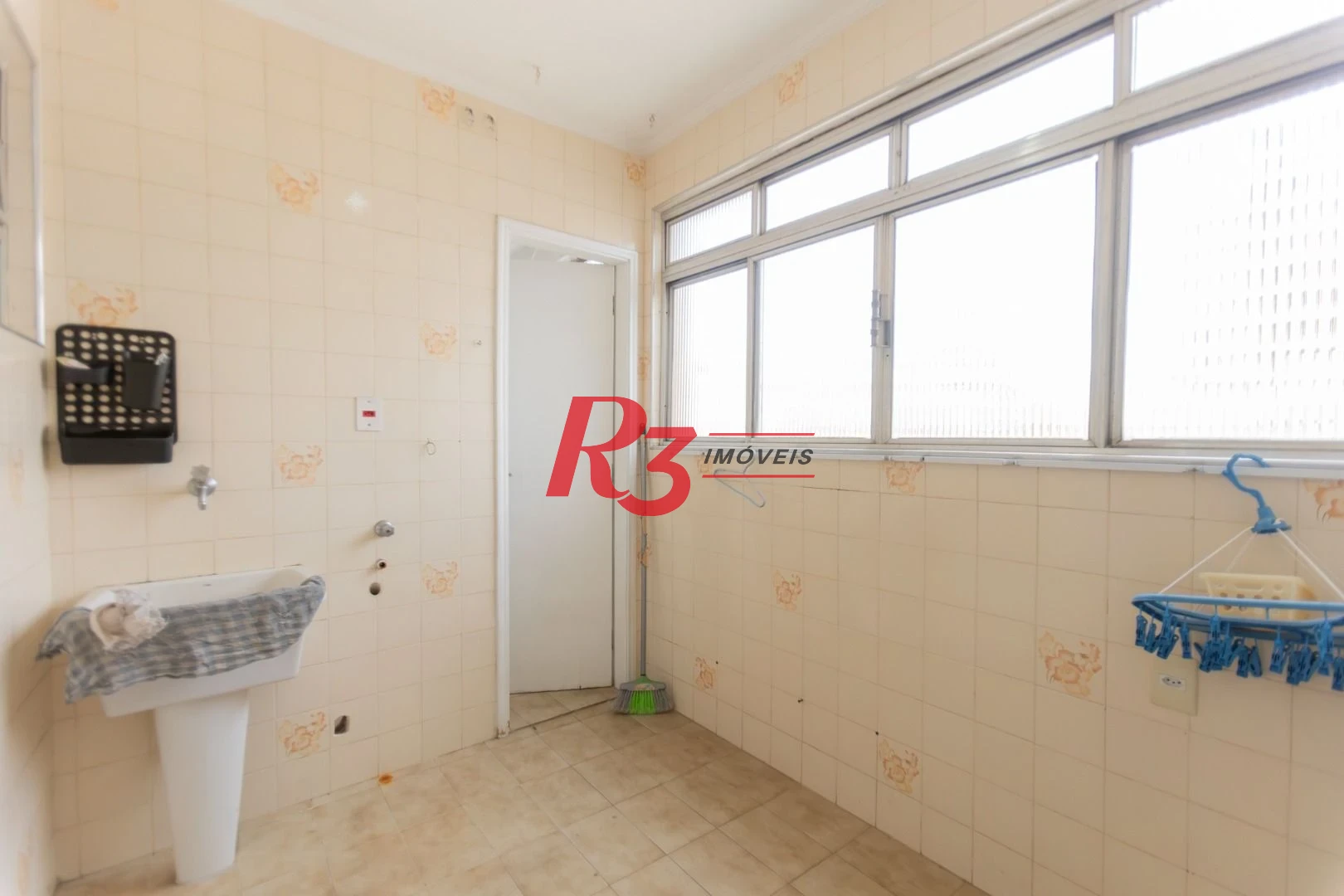 Apartamento à venda, 97 m² por R$ 583.000,00 - Gonzaga - Santos/SP