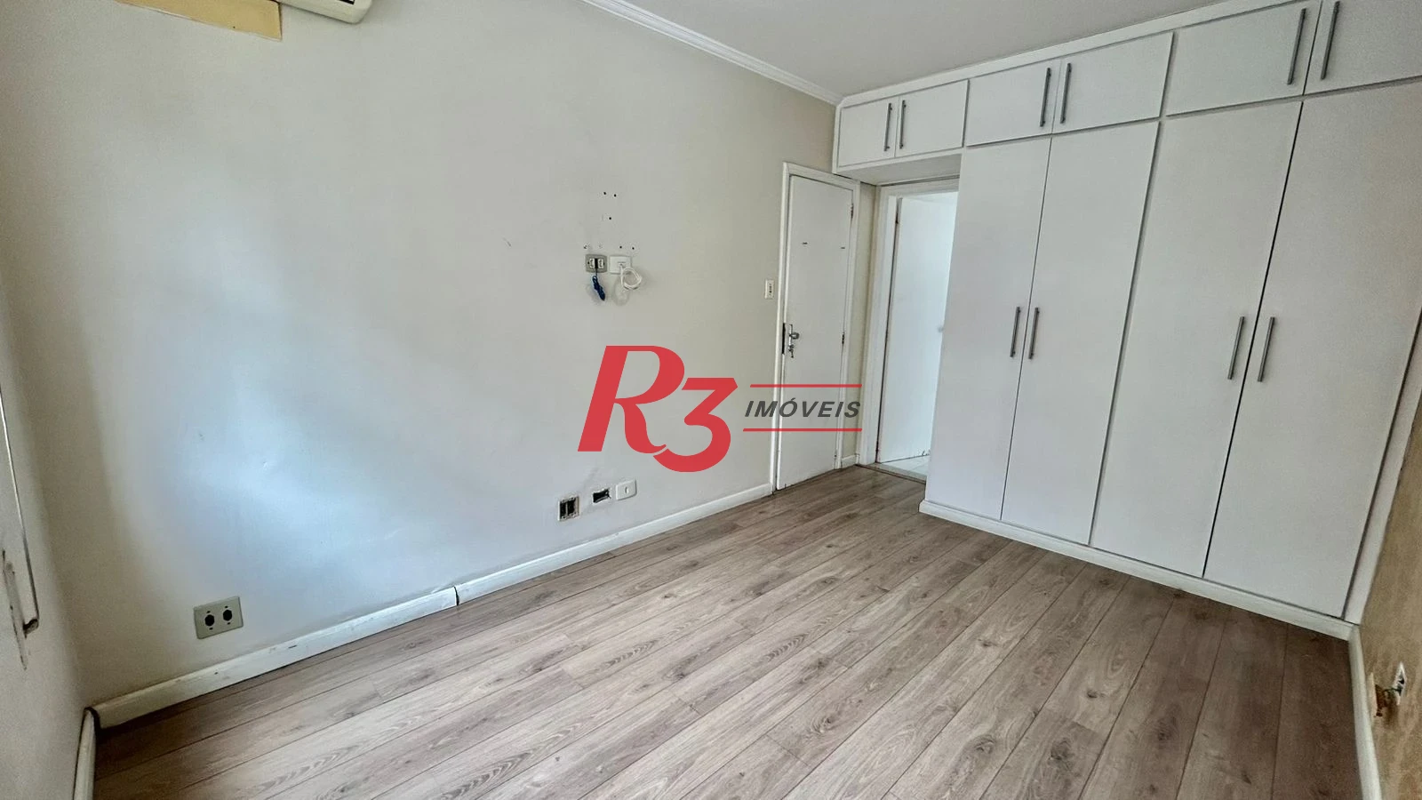 Apartamento com 3 dormitórios para alugar, 70 m² por R$ 5.200,00/mês - Ponta da Praia - Santos/SP