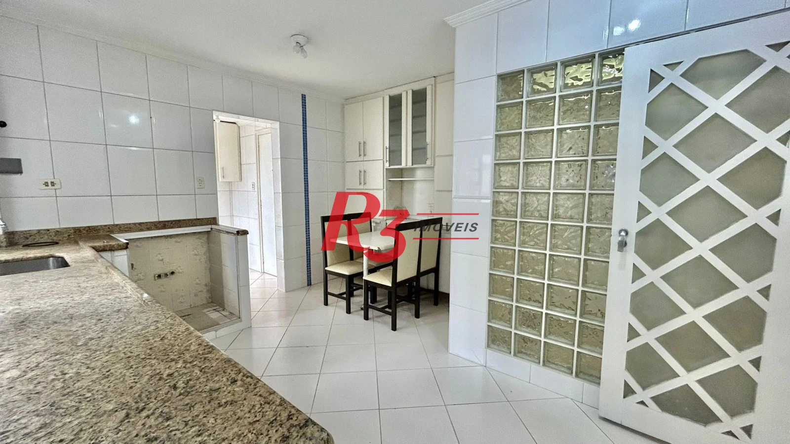 Apartamento com 3 dormitórios para alugar, 70 m² por R$ 5.200,00/mês - Ponta da Praia - Santos/SP