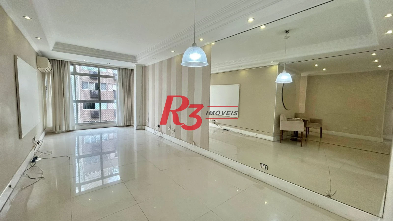 Apartamento com 3 dormitórios para alugar, 70 m² por R$ 5.200,00/mês - Ponta da Praia - Santos/SP