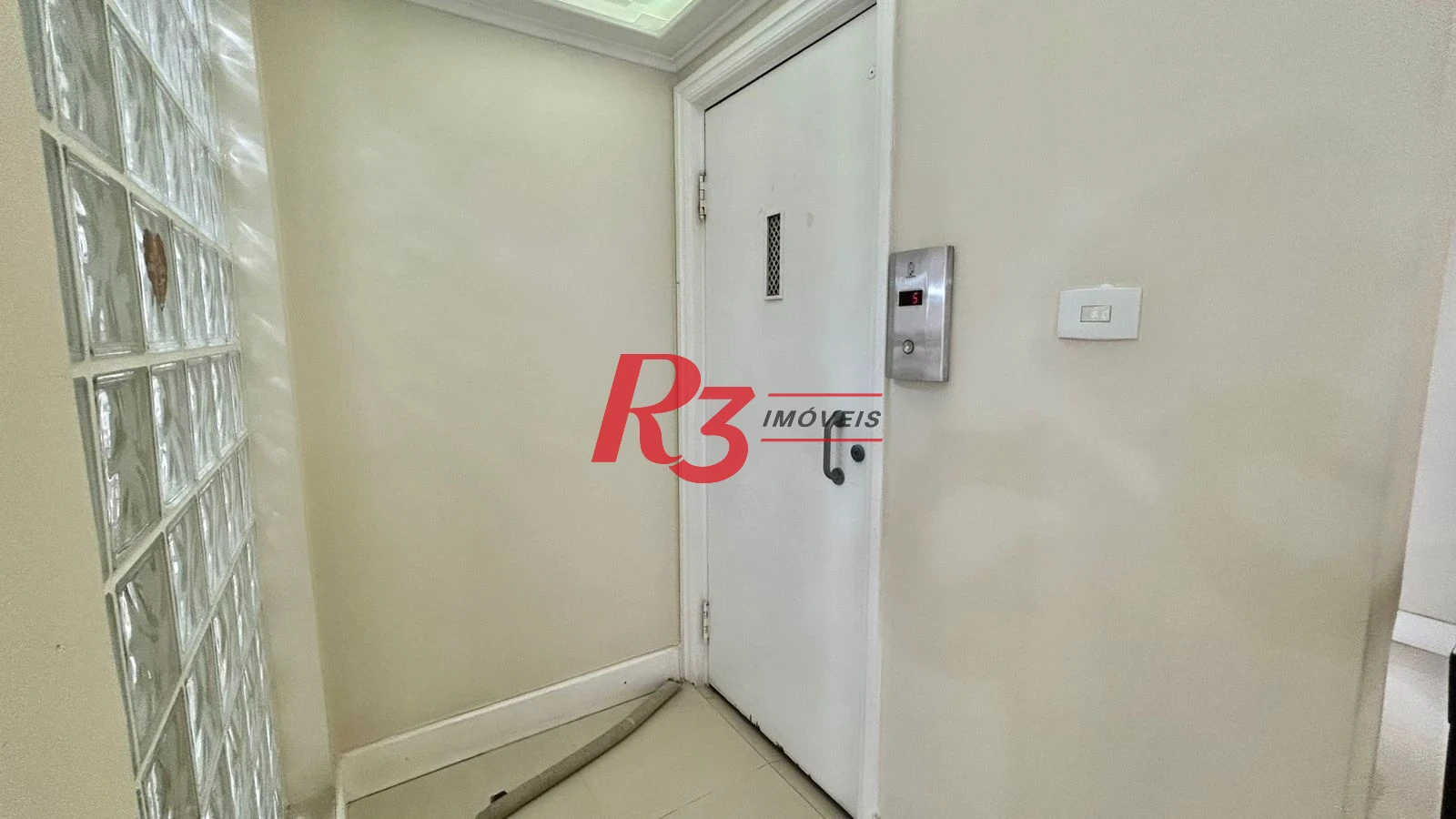 Apartamento com 3 dormitórios para alugar, 70 m² por R$ 5.200,00/mês - Ponta da Praia - Santos/SP