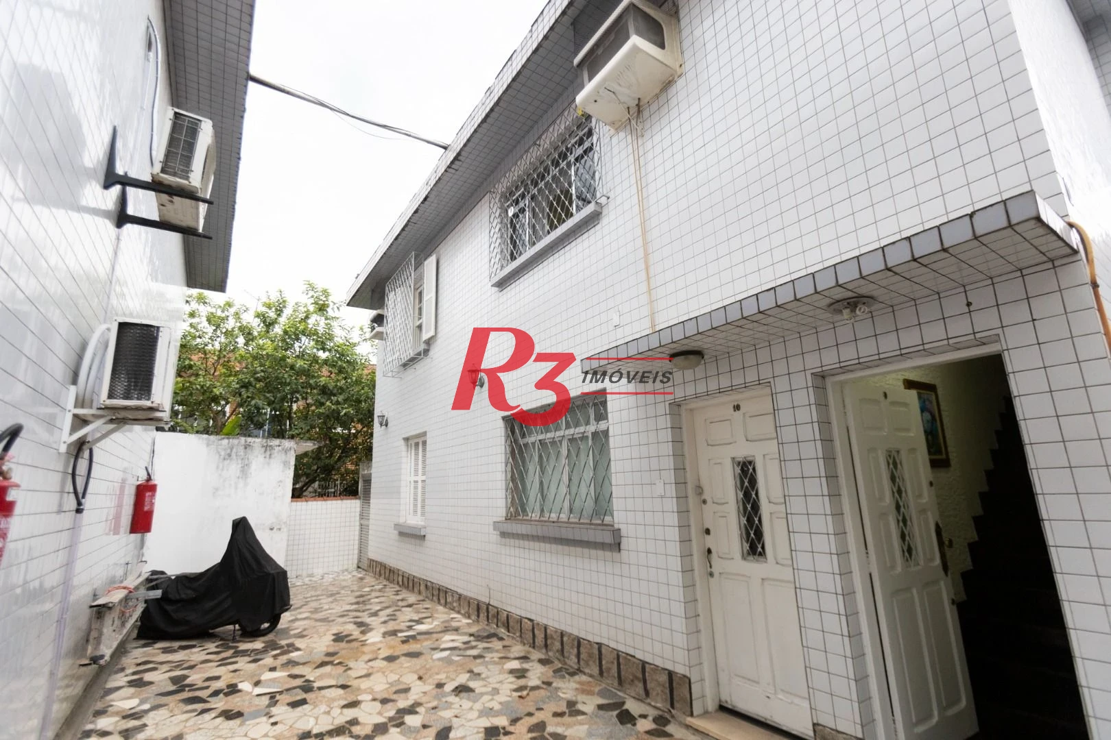 Apartamento com 2 dormitórios à venda, 80 m² por R$ 480.000,00 - Campo Grande - Santos/SP