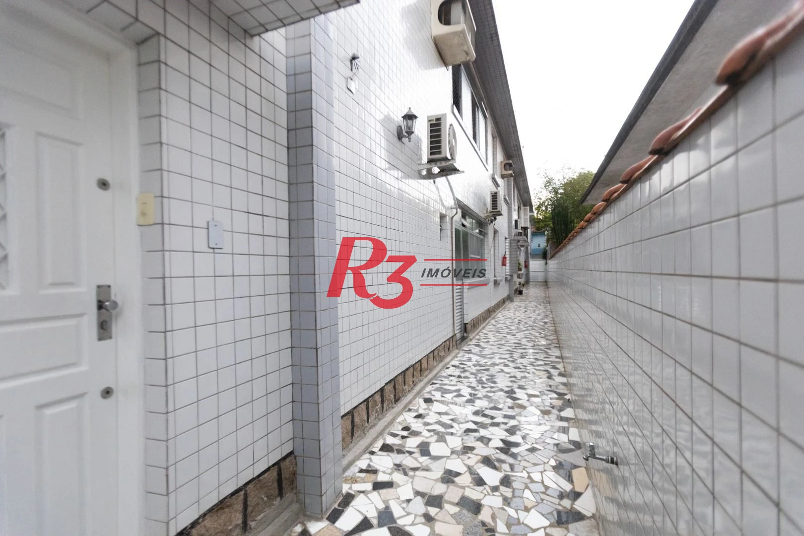 Apartamento com 2 dormitórios à venda, 80 m² por R$ 480.000,00 - Campo Grande - Santos/SP