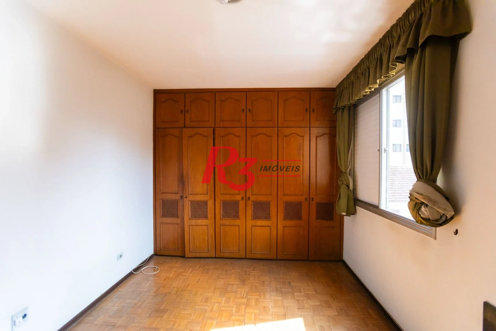 Apartamento com 3 dormitórios à venda, 188 m² por R$ 1.600.000,00 - Gonzaga - Santos/SP