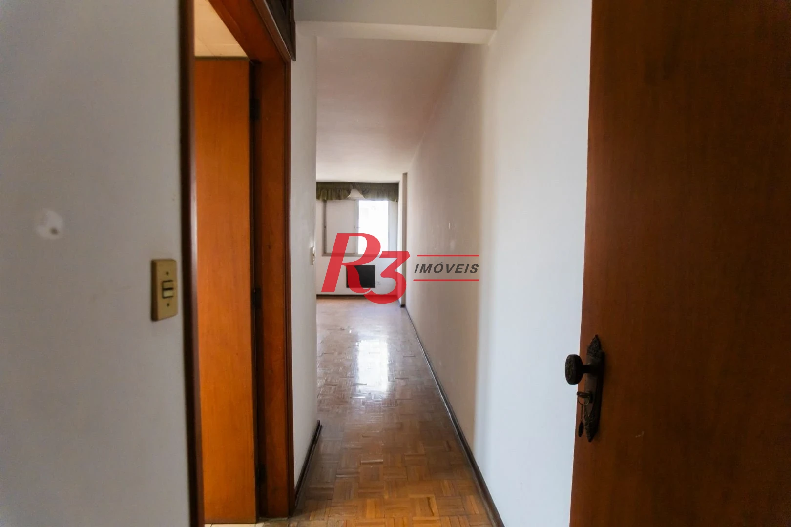 Apartamento com 3 dormitórios à venda, 188 m² por R$ 1.600.000,00 - Gonzaga - Santos/SP