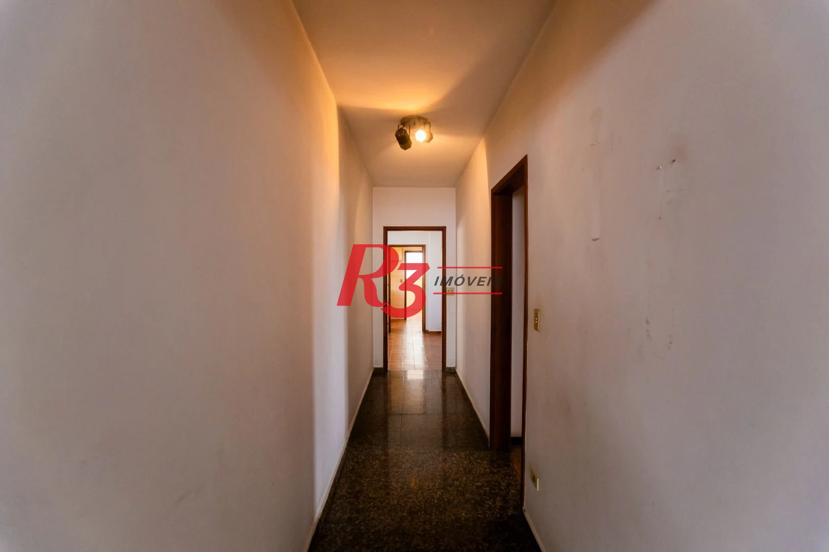 Apartamento com 3 dormitórios à venda, 188 m² por R$ 1.600.000,00 - Gonzaga - Santos/SP