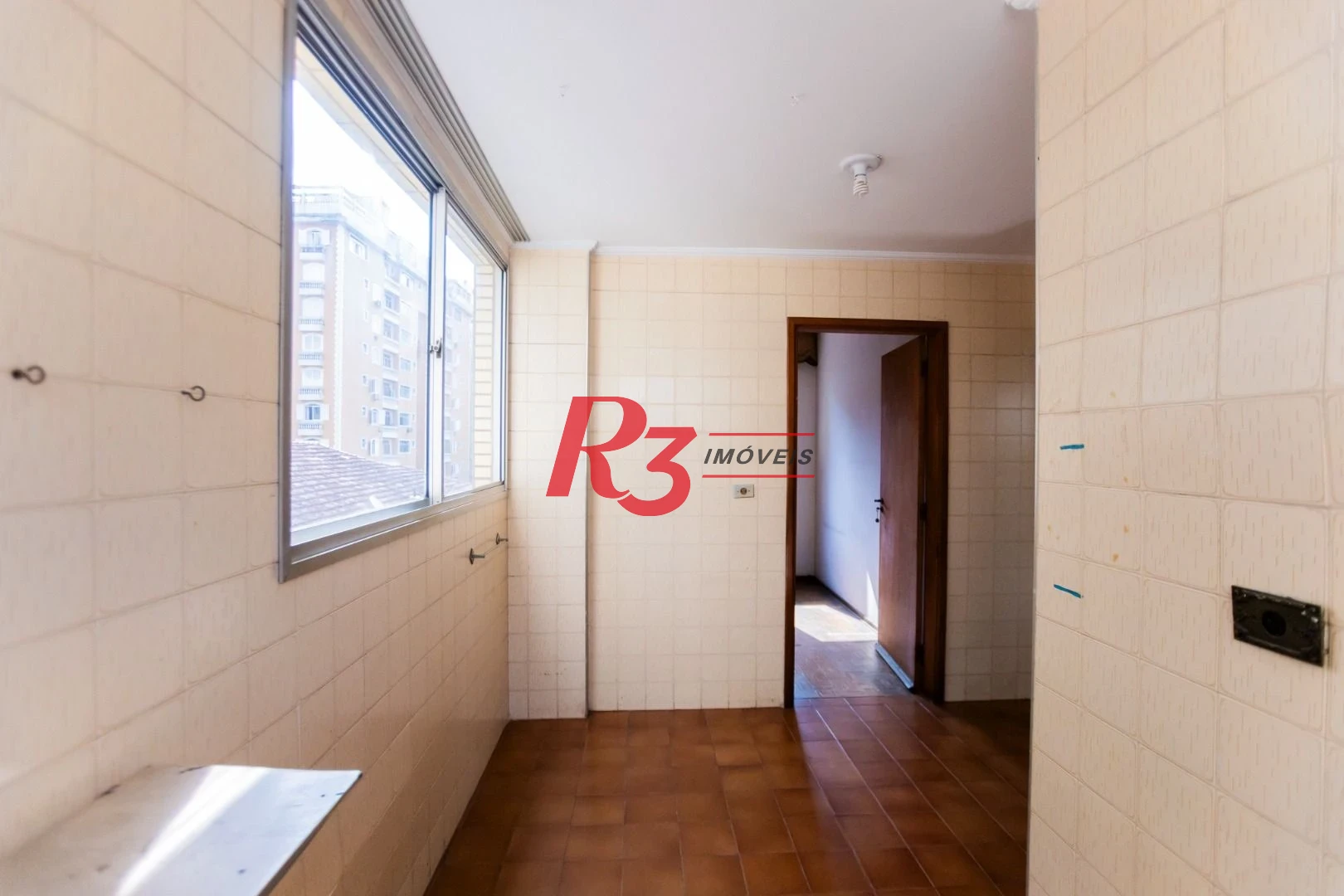 Apartamento com 3 dormitórios à venda, 188 m² por R$ 1.600.000,00 - Gonzaga - Santos/SP