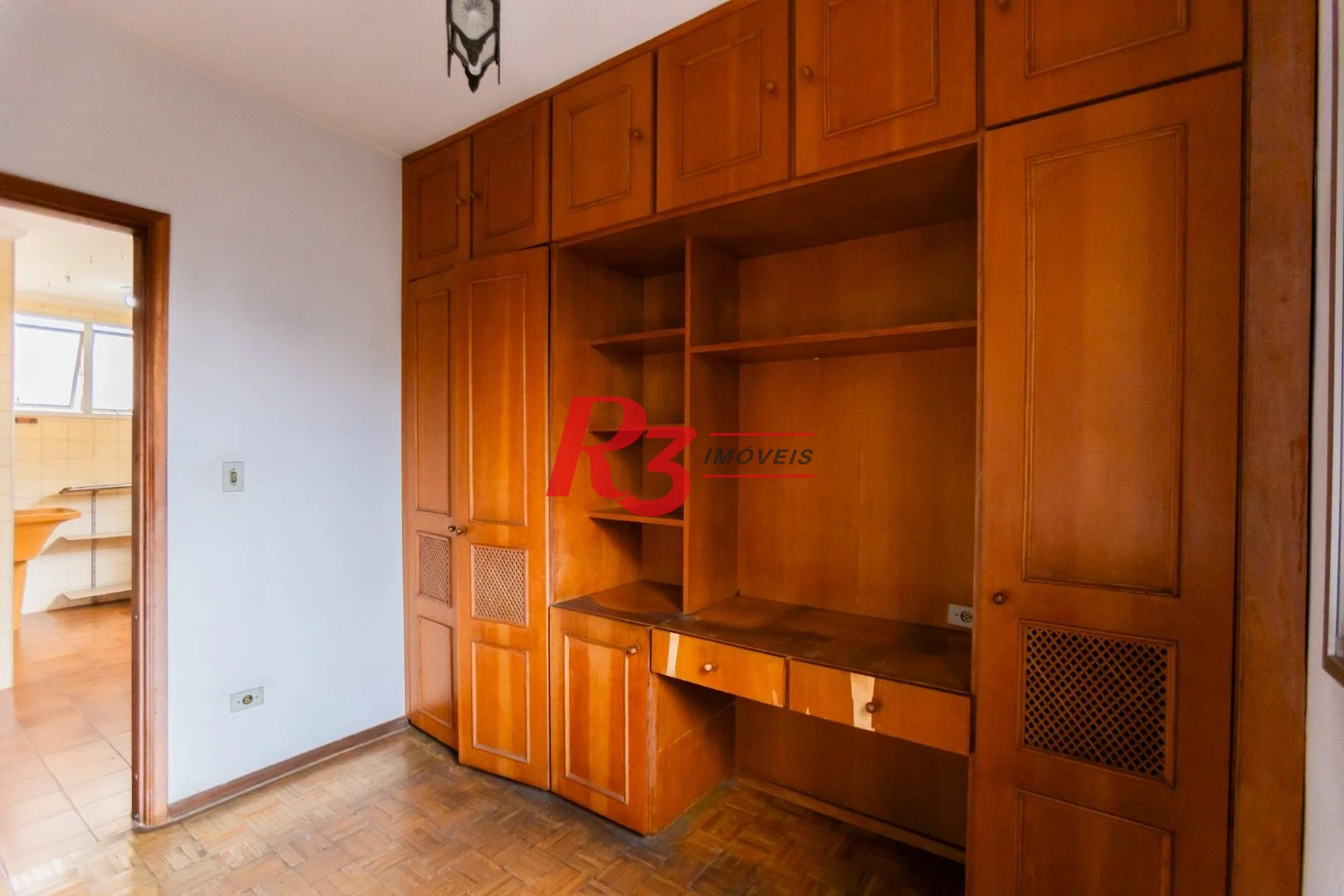 Apartamento com 3 dormitórios à venda, 188 m² por R$ 1.600.000,00 - Gonzaga - Santos/SP