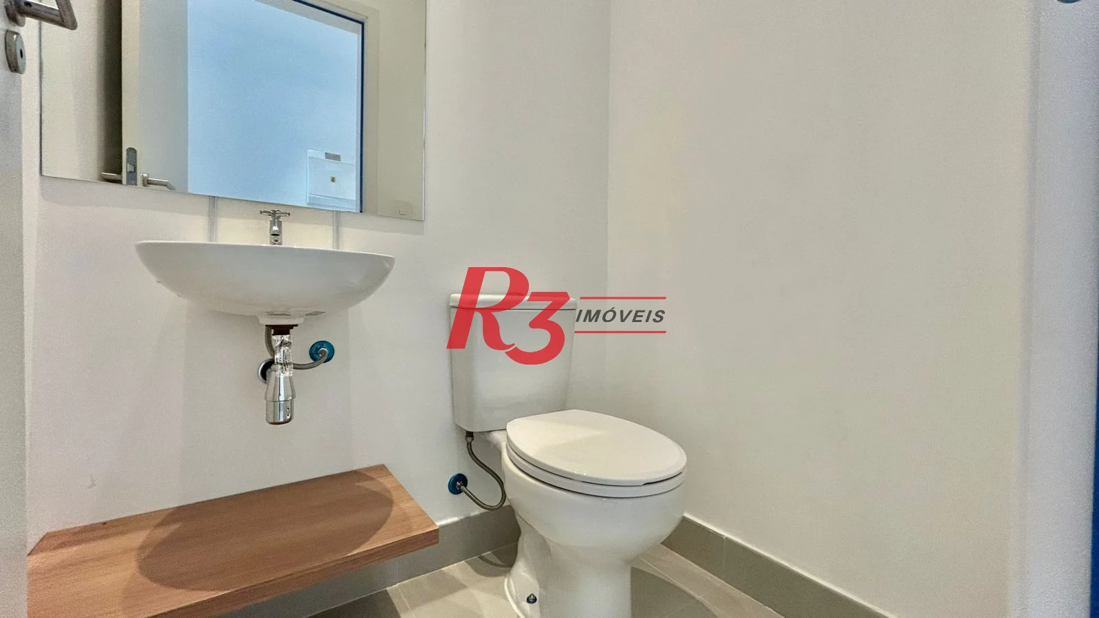 Apartamento com 1 dormitório para alugar, 47 m² por R$ 5.500,00/mês - Embaré - Santos/SP