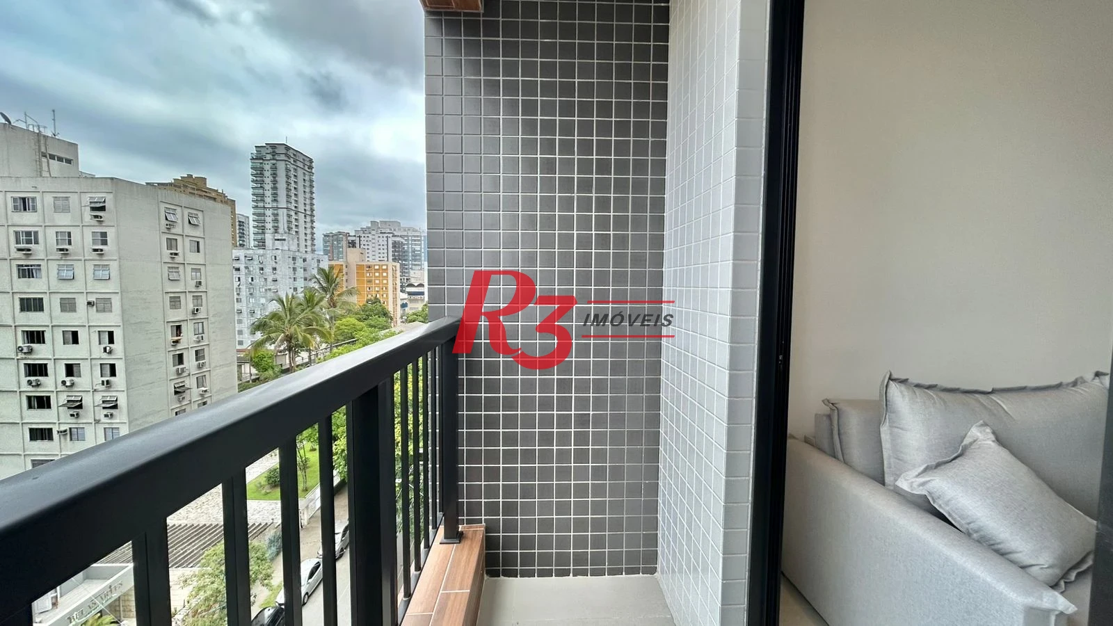 Apartamento com 1 dormitório para alugar, 47 m² por R$ 5.500,00/mês - Embaré - Santos/SP