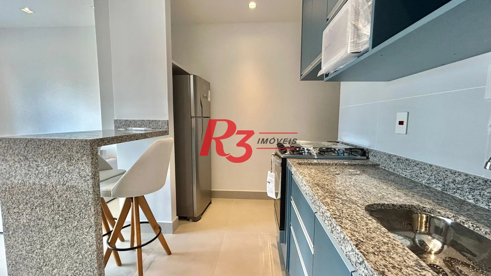 Apartamento com 1 dormitório para alugar, 47 m² por R$ 5.500,00/mês - Embaré - Santos/SP