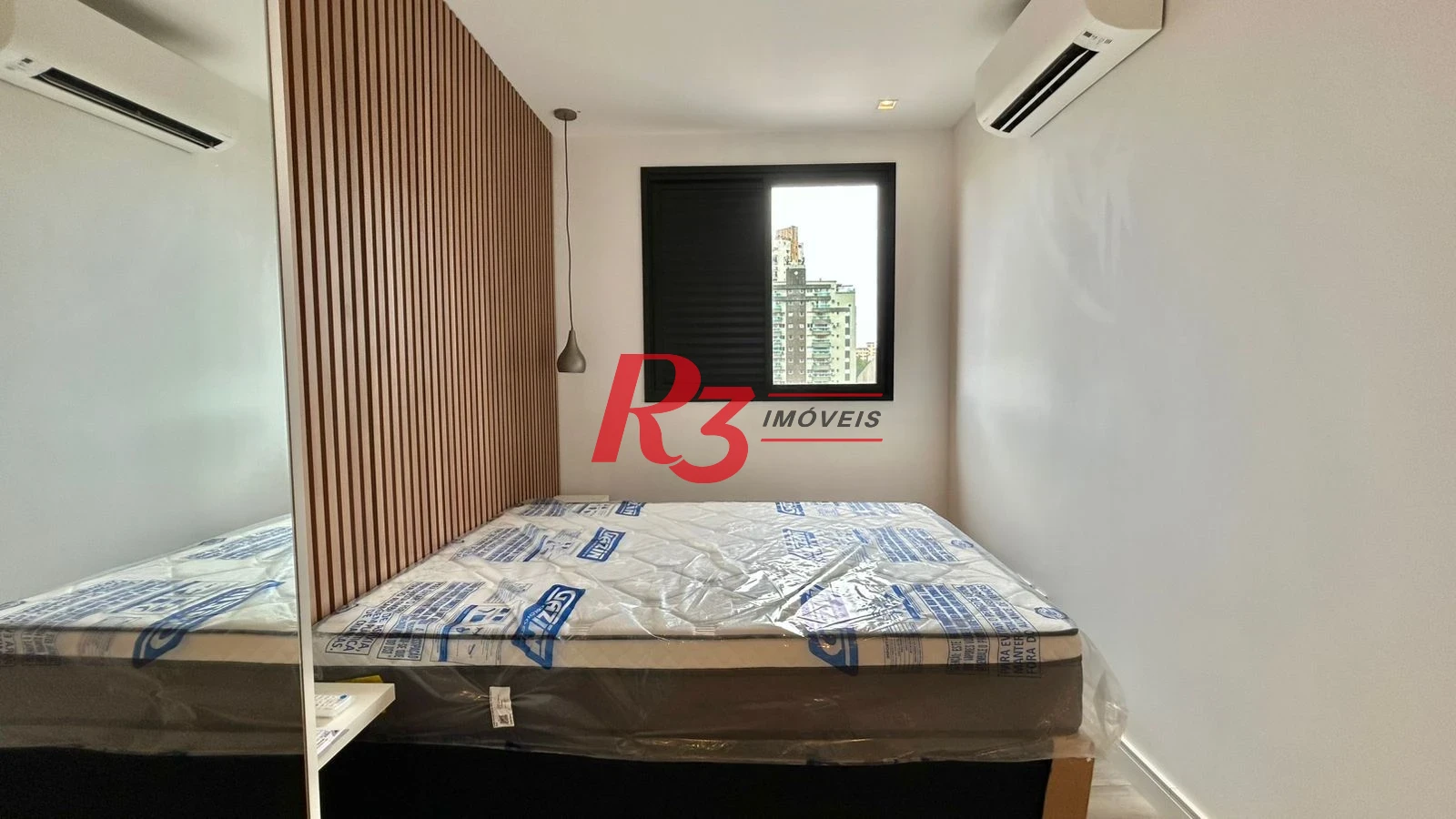 Apartamento com 1 dormitório para alugar, 47 m² por R$ 5.500,00/mês - Embaré - Santos/SP