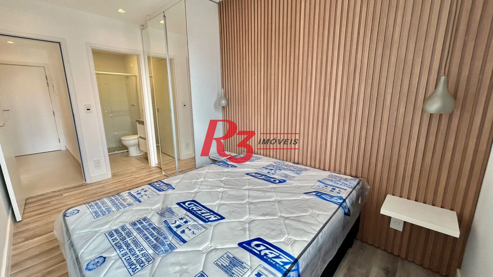 Apartamento com 1 dormitório para alugar, 47 m² por R$ 5.500,00/mês - Embaré - Santos/SP