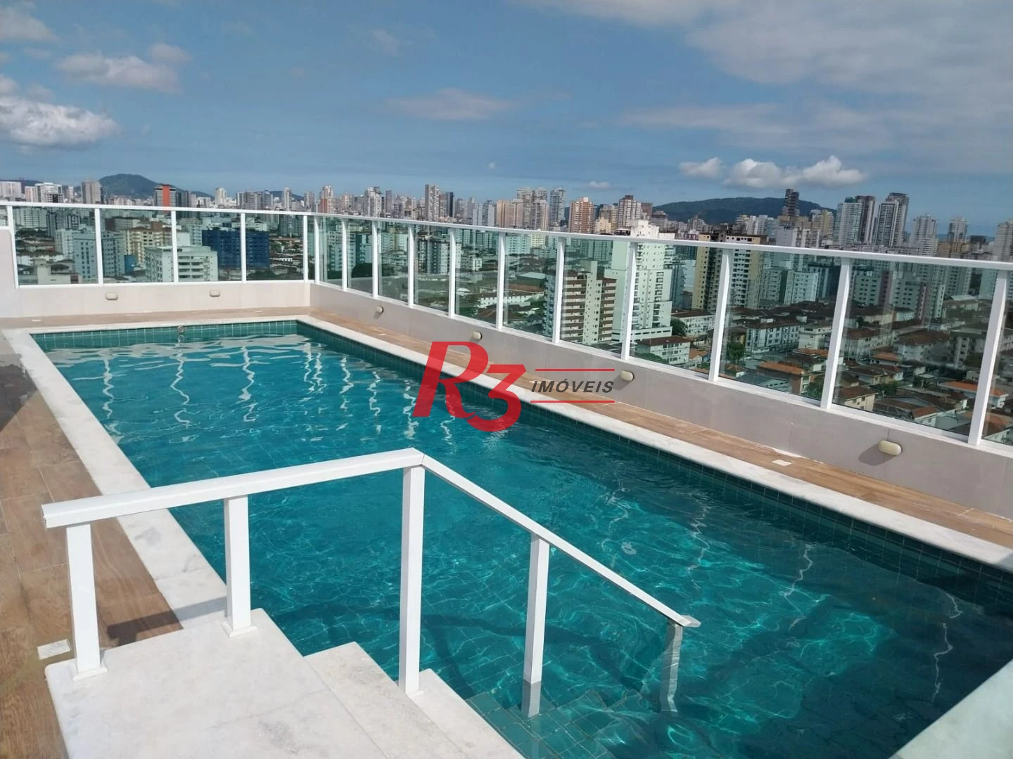 Apartamento com 2 dormitórios à venda, 55 m² por R$ 690.000,00 - Marapé - Santos/SP