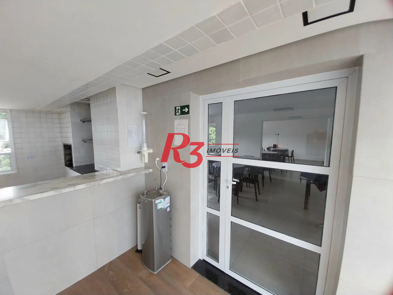 Apartamento com 2 dormitórios à venda, 55 m² por R$ 690.000,00 - Marapé - Santos/SP