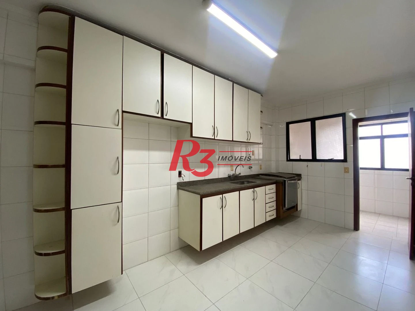 Apartamento com 3 dormitórios à venda, 118 m² por R$ 1.149.900,00 - Embaré - Santos/SP