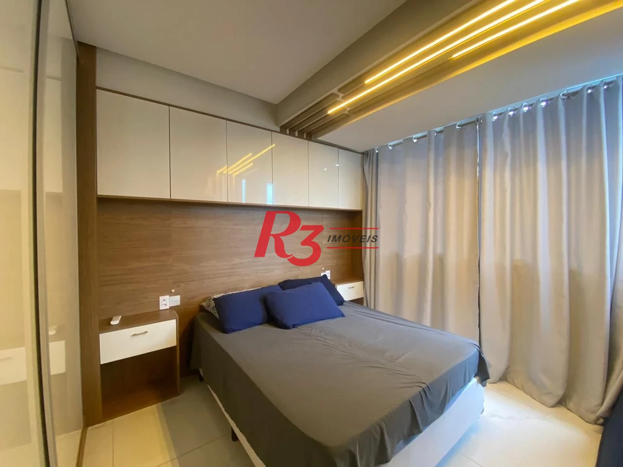 Apartamento para alugar, 71 m² por R$ 5.500,01/mês - Pompéia - Santos/SP