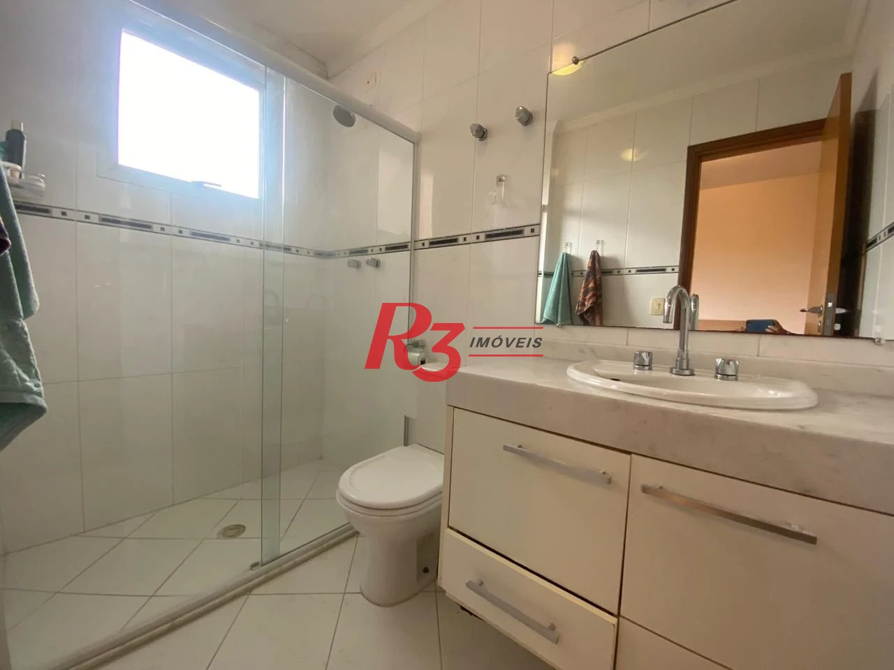 Apartamento com 3 dormitórios à venda, 132 m² por R$ 1.599.900,00 - Embaré - Santos/SP