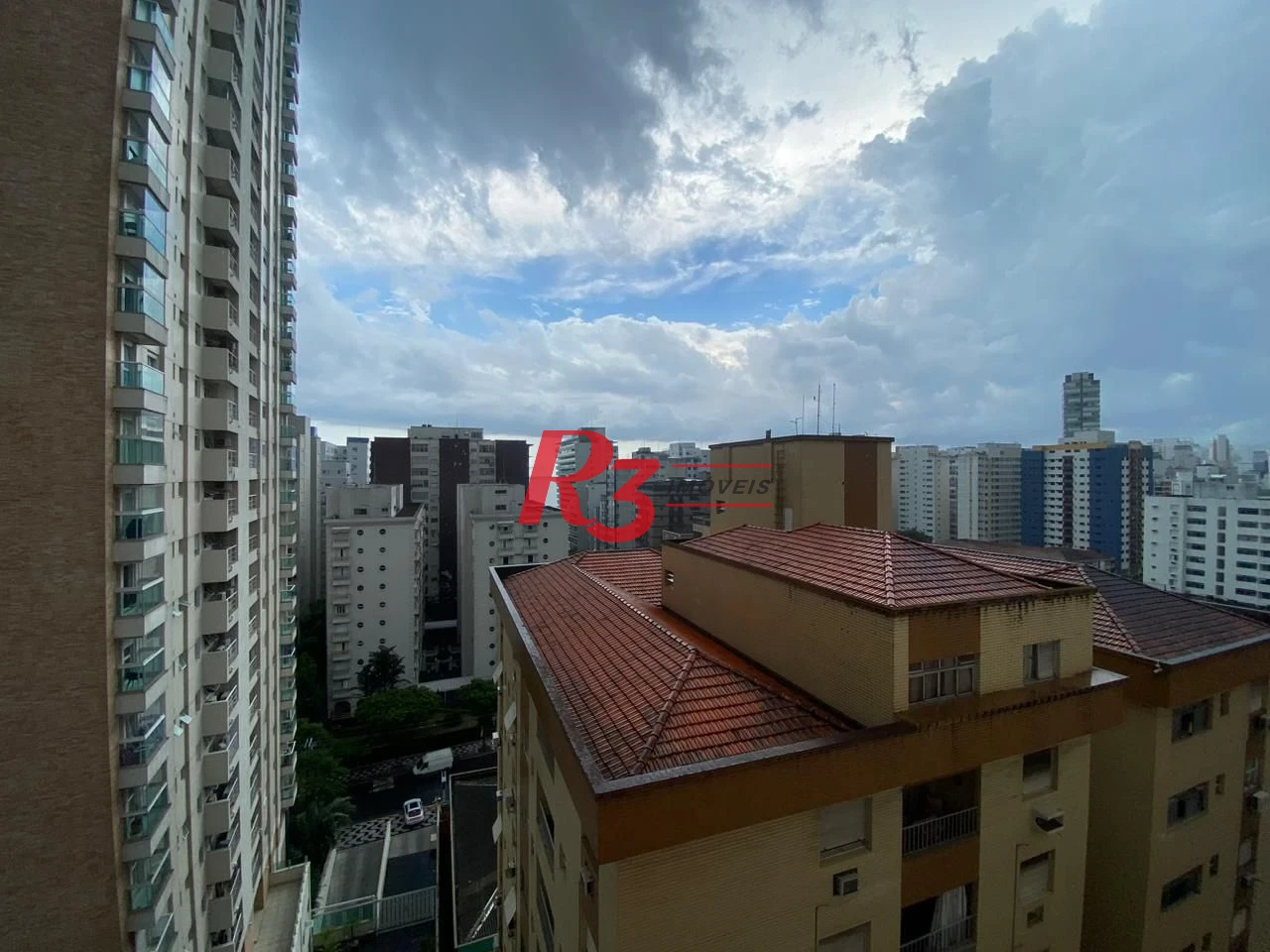 Apartamento com 3 dormitórios à venda, 132 m² por R$ 1.599.900,00 - Embaré - Santos/SP