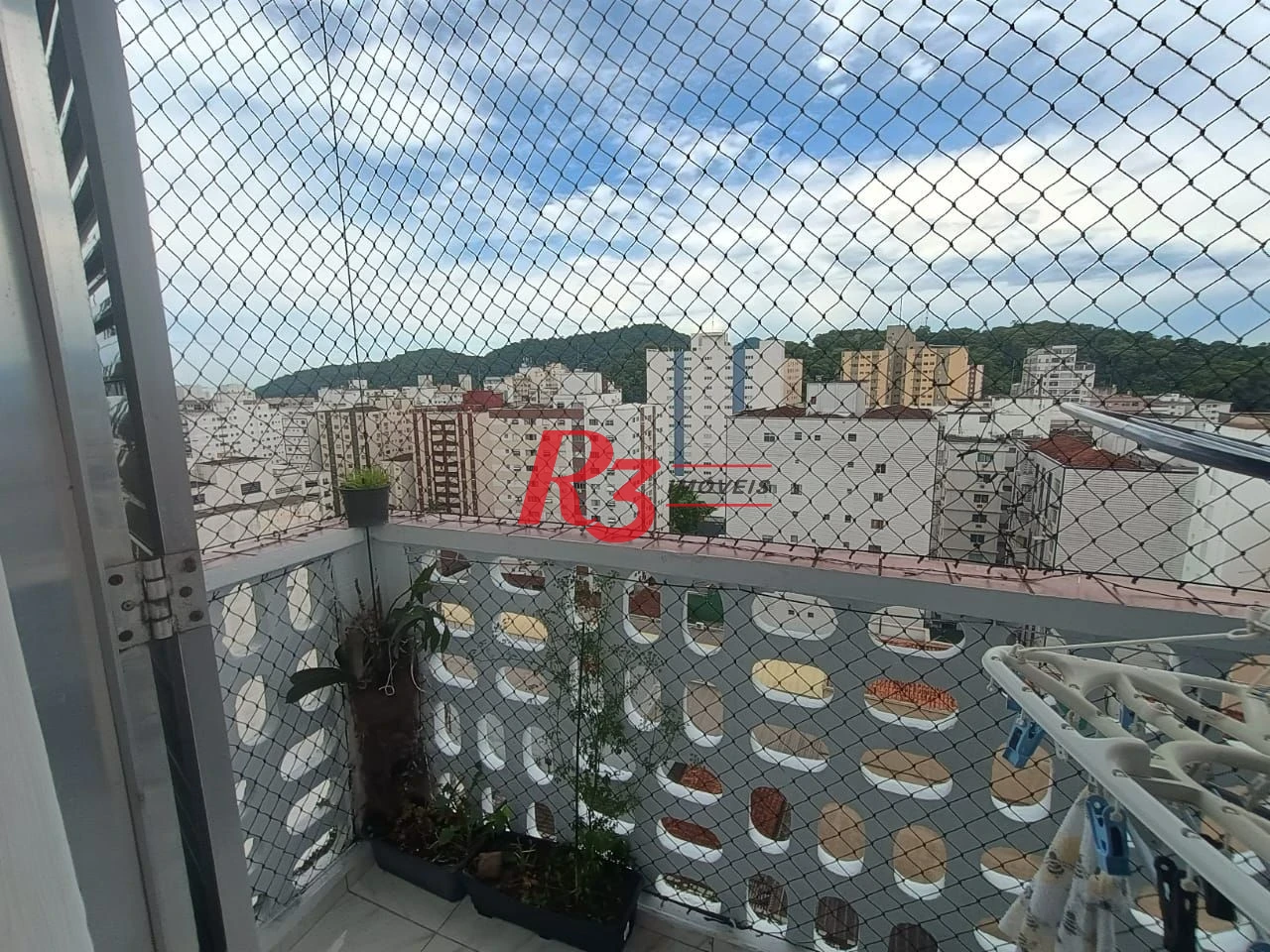 Apartamento com 3 dormitórios à venda, 110 m² por R$ 480.000,00 - Centro - São Vicente/SP