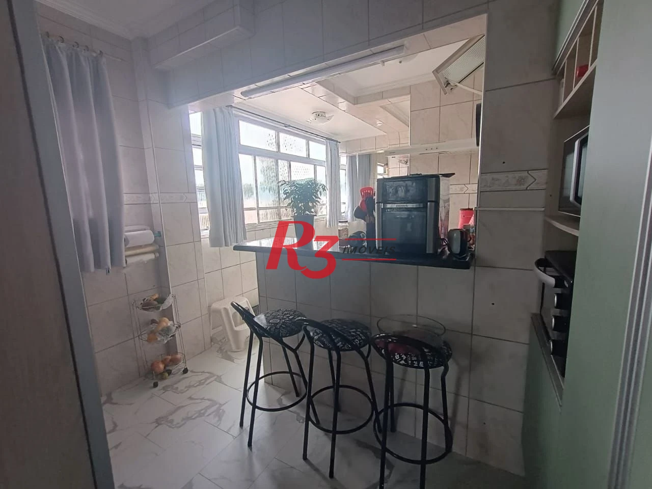 Apartamento com 3 dormitórios à venda, 110 m² por R$ 480.000,00 - Centro - São Vicente/SP