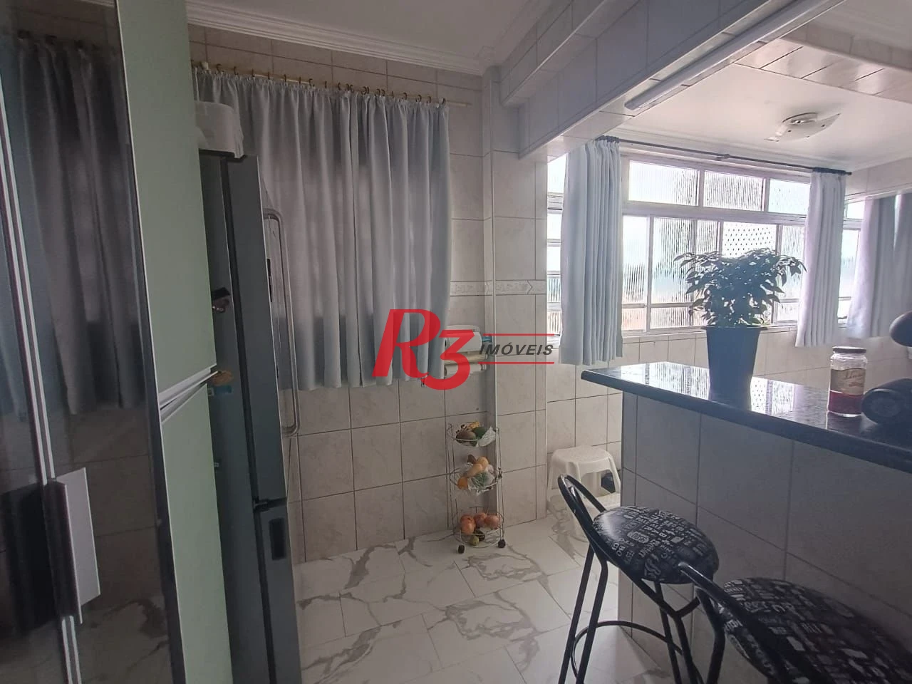 Apartamento com 3 dormitórios à venda, 110 m² por R$ 480.000,00 - Centro - São Vicente/SP