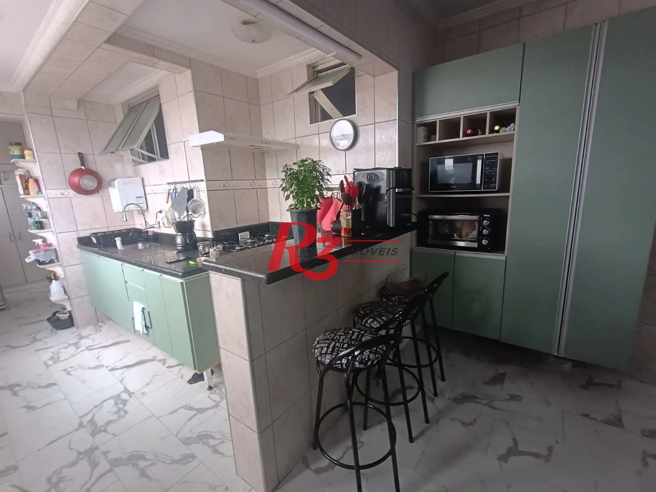 Apartamento com 3 dormitórios à venda, 110 m² por R$ 480.000,00 - Centro - São Vicente/SP