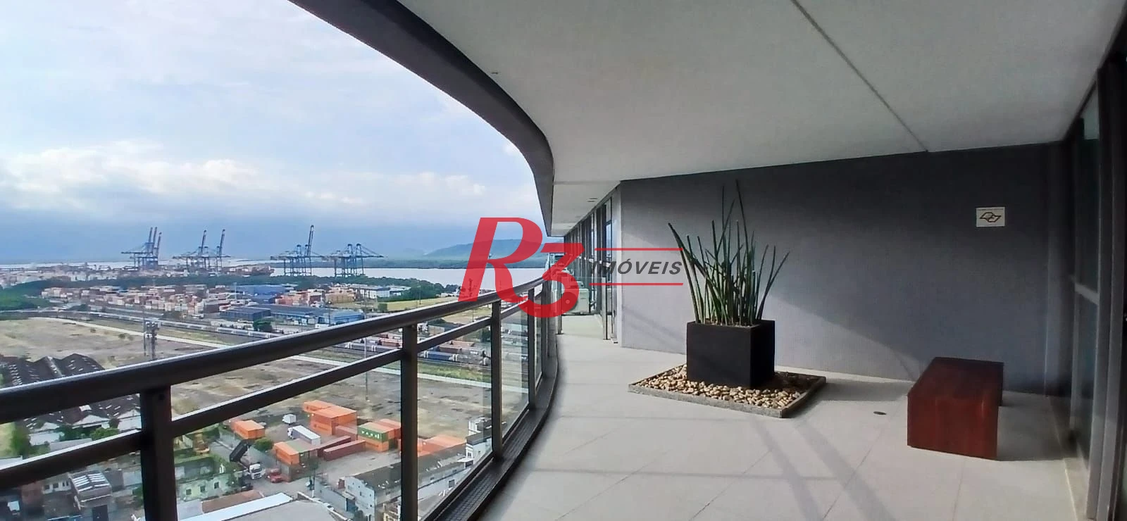 Sala à venda, 132 m² por R$ 750.000,00 - Valongo - Santos/SP