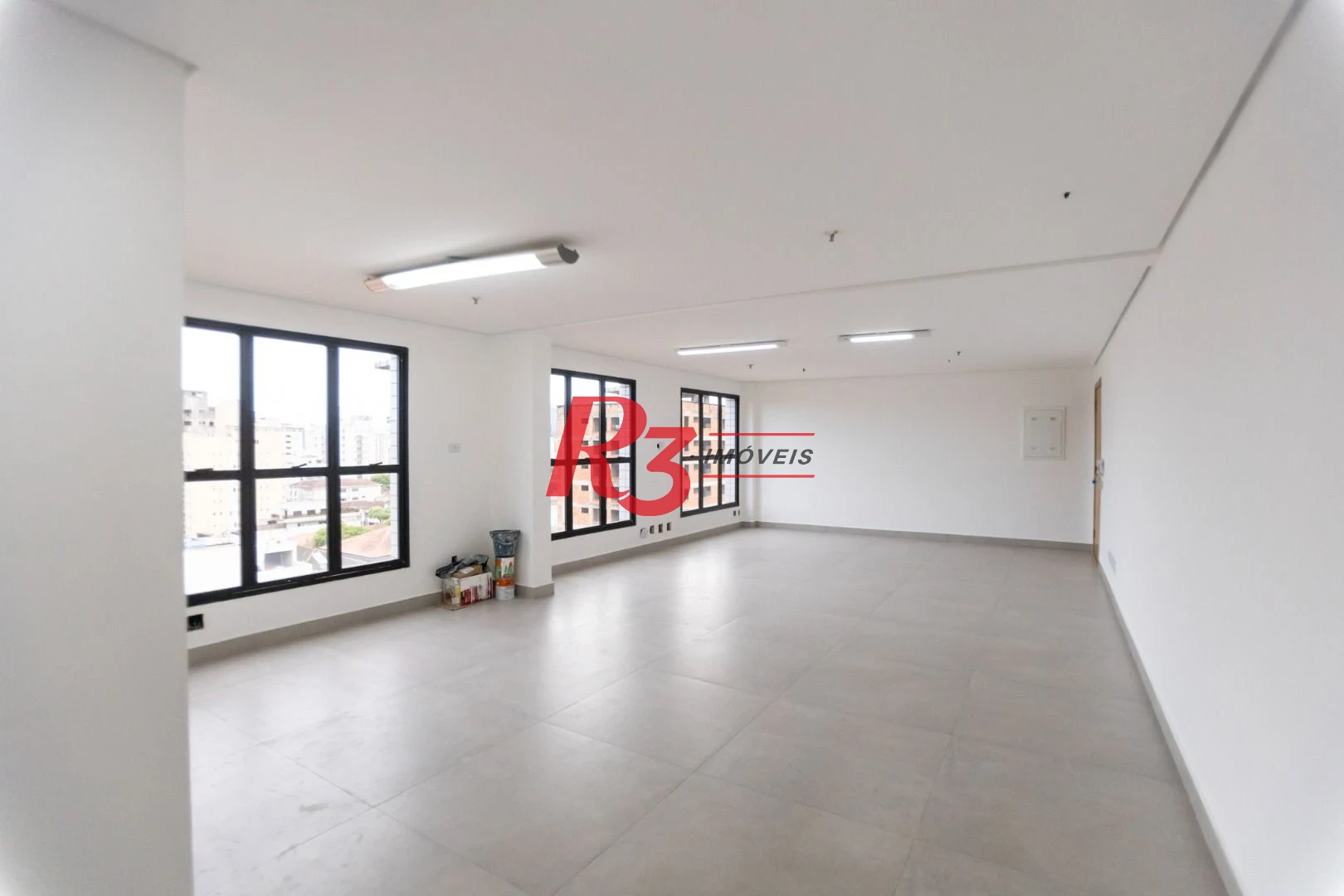 Conjunto para alugar, 57 m² por R$ 3.400,00/mês - Embaré - Santos/SP