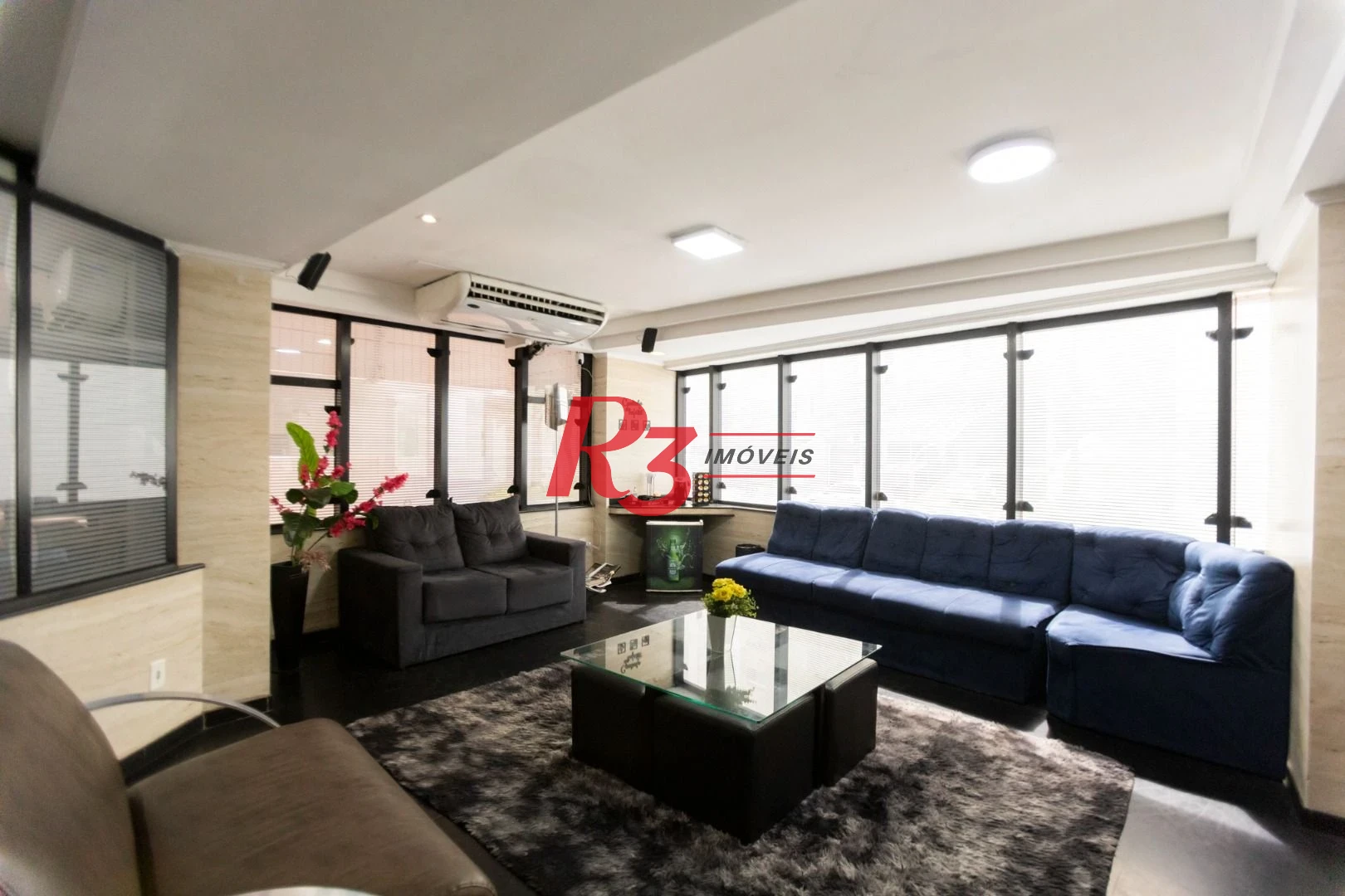 Flat com 1 dormitório à venda, 50 m² por R$ 270.000,00 - Gonzaga - Santos/SP