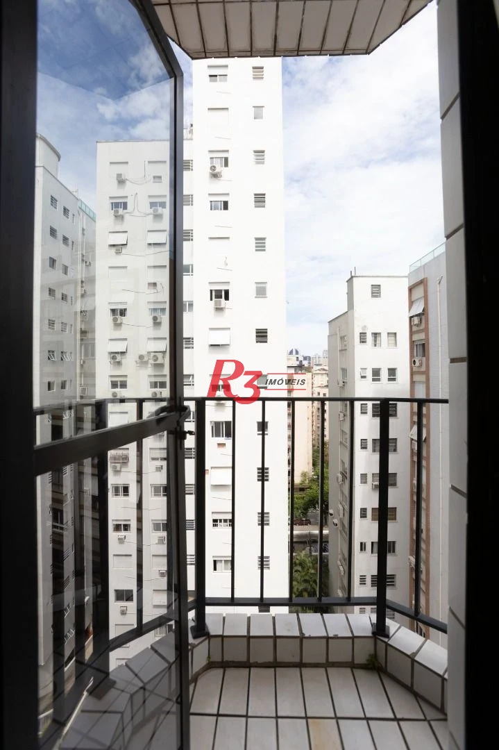 Flat com 1 dormitório à venda, 50 m² por R$ 270.000,00 - Gonzaga - Santos/SP