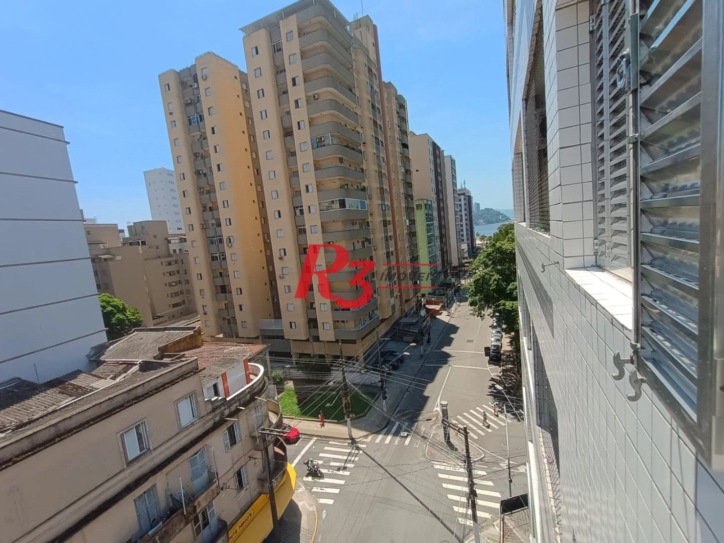 Apartamento com 3 dormitórios à venda, 120 m² por R$ 354.000,00 - Centro - São Vicente/SP