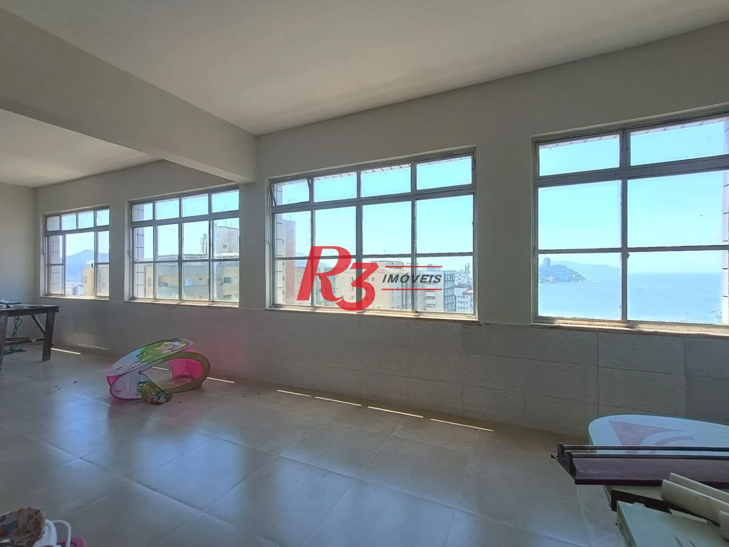 Apartamento com 3 dormitórios à venda, 120 m² por R$ 354.000,00 - Centro - São Vicente/SP