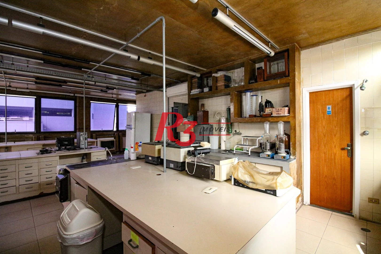 Sala para alugar, 100 m² por R$ 4.500,02/mês - Gonzaga - Santos/SP