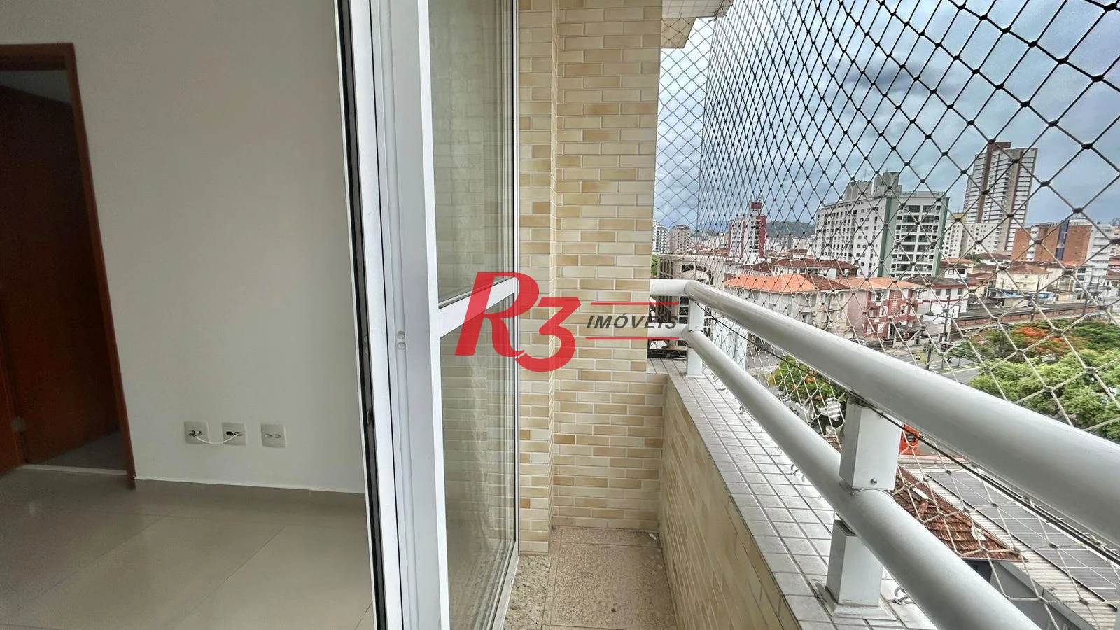 Apartamento com 2 dormitórios para alugar, 58 m² por R$ 4.900,00/mês - José Menino - Santos/SP