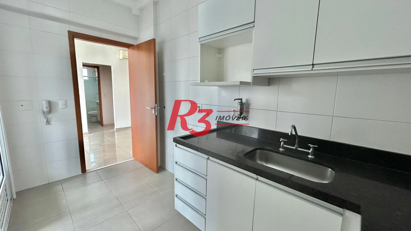 Apartamento com 2 dormitórios para alugar, 58 m² por R$ 4.900,00/mês - José Menino - Santos/SP