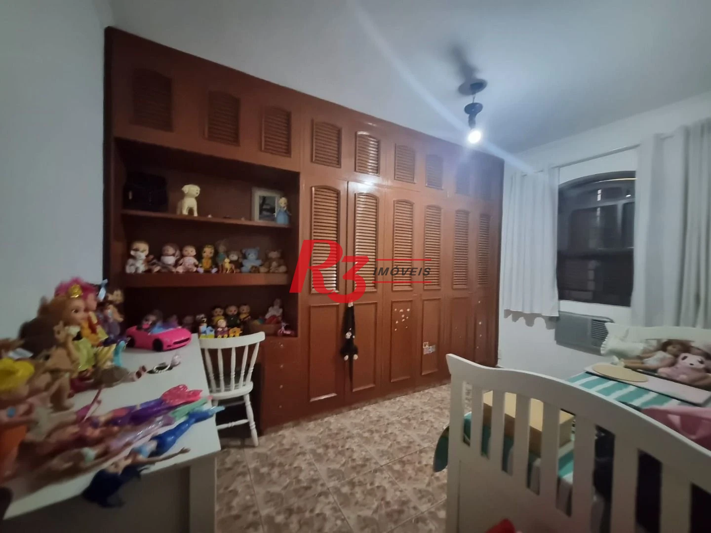 Casa com 3 dormitórios à venda, 150 m² por R$ 1.350.000,00 - Ponta da Praia - Santos/SP
