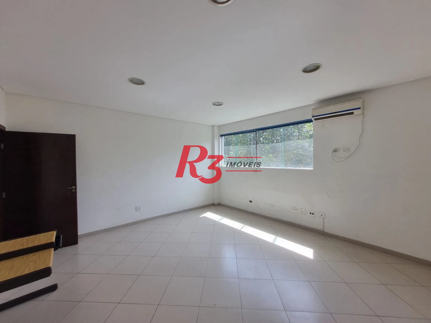 Sala para alugar, 25 m² por R$ 3.000,02/mês - Vila Matias - Santos/SP