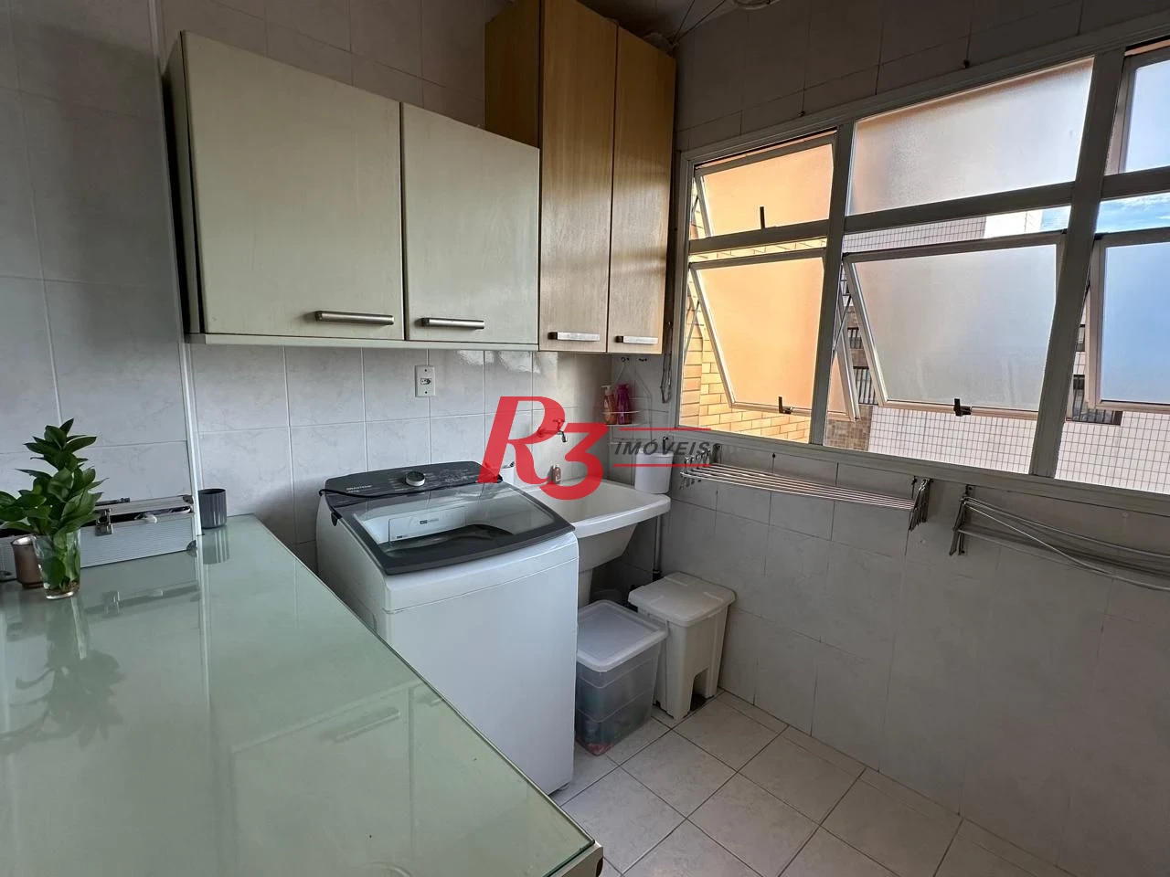 Apartamento com 3 dormitórios à venda, 141 m² por R$ 1.749.000,00 - Gonzaga - Santos/SP