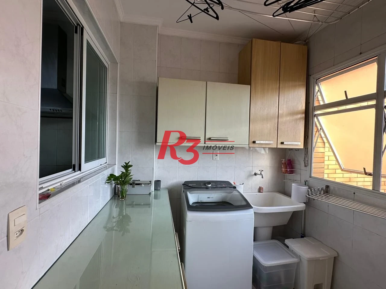 Apartamento com 3 dormitórios à venda, 141 m² por R$ 1.749.000,00 - Gonzaga - Santos/SP