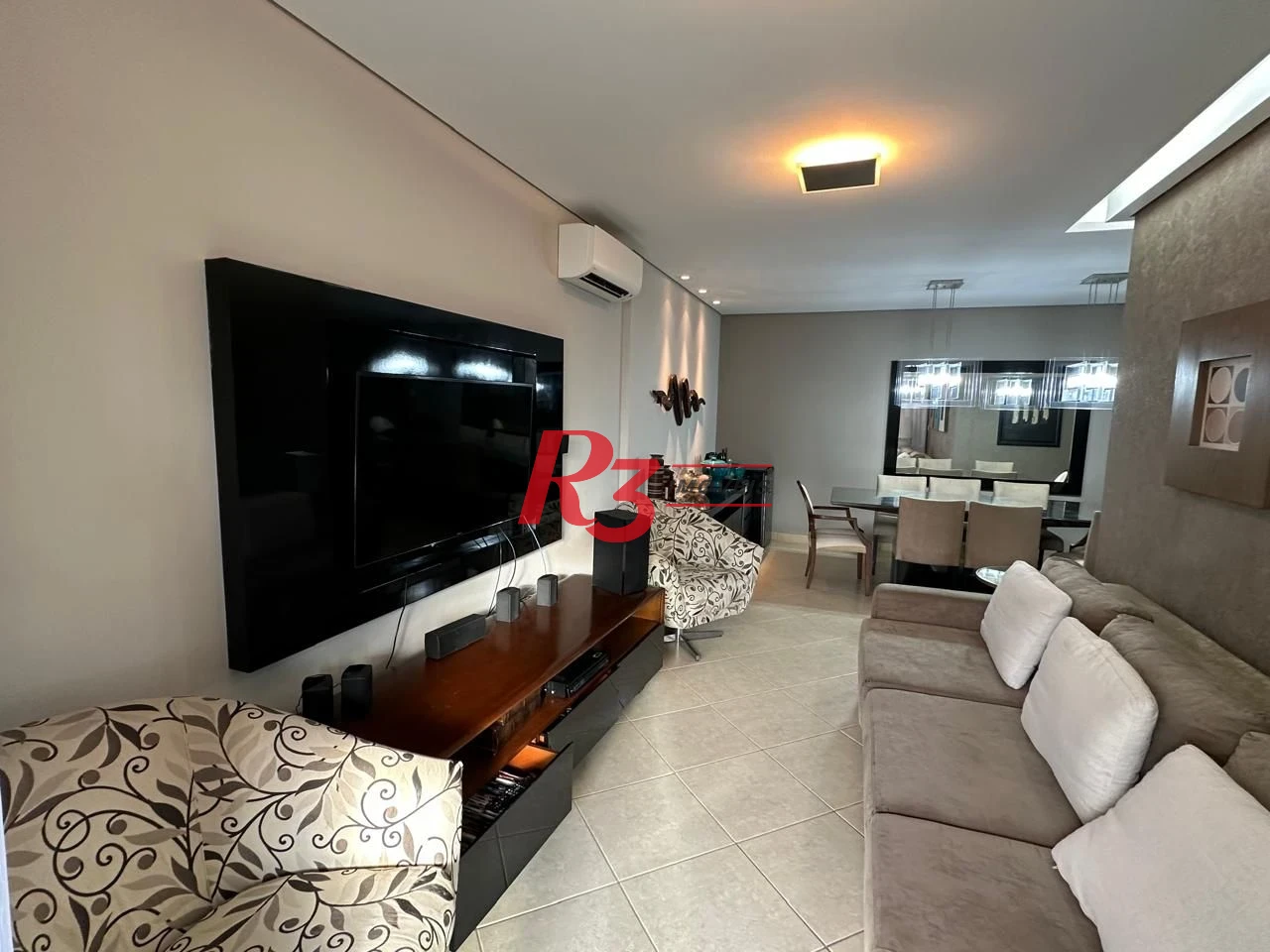 Apartamento com 3 dormitórios à venda, 141 m² por R$ 1.749.000,00 - Gonzaga - Santos/SP