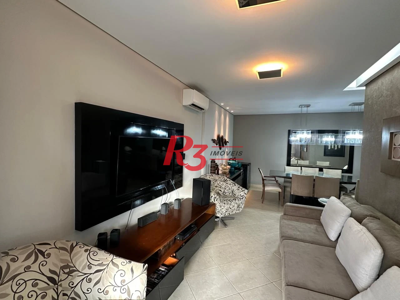Apartamento com 3 dormitórios à venda, 141 m² por R$ 1.749.000,00 - Gonzaga - Santos/SP