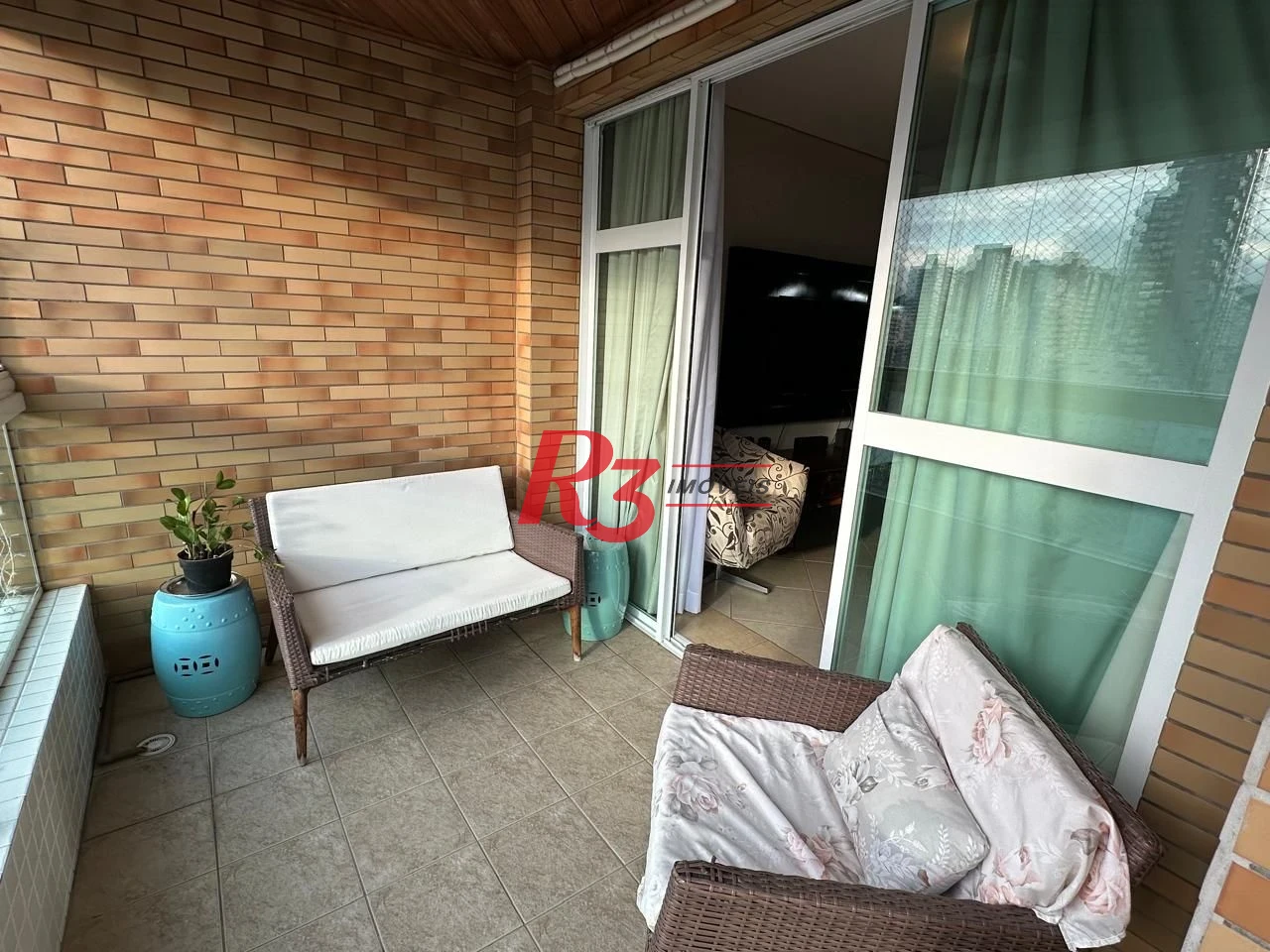 Apartamento com 3 dormitórios à venda, 141 m² por R$ 1.749.000,00 - Gonzaga - Santos/SP